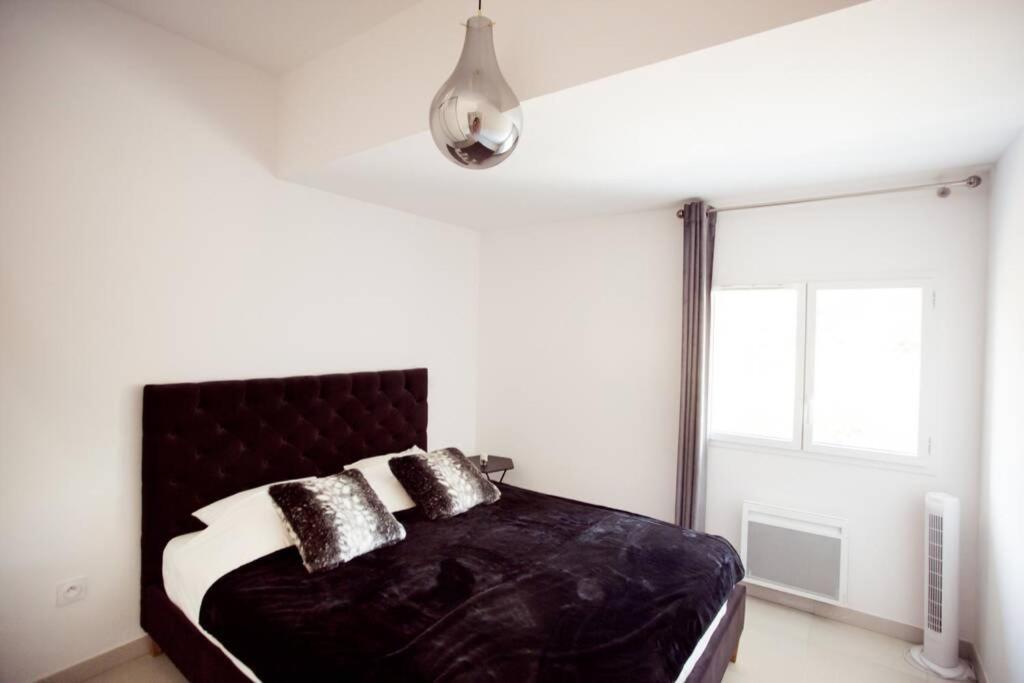 Magnifique Appartement Avec Vue Imprenable La Londe-les-Maures Zewnętrze zdjęcie